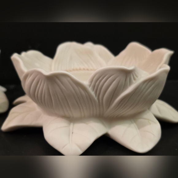 Vintage PartyLite Magnolia Lotus Blossom Flower Pillar Candle Holder 1999 - Picture 5 of 10